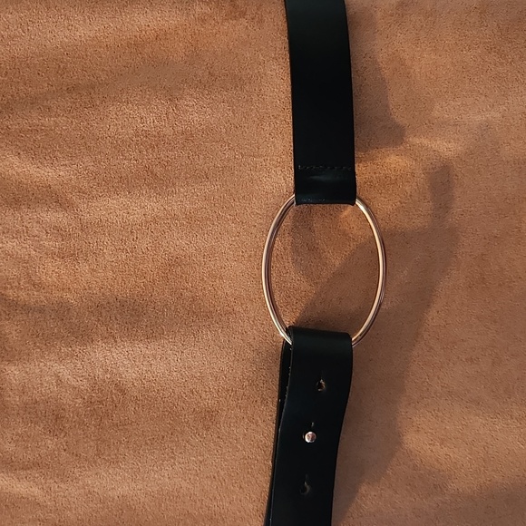 🇨🇦***Tristan Black Genuine Leather Belt/ Made in Canada - Picture 2 of 6